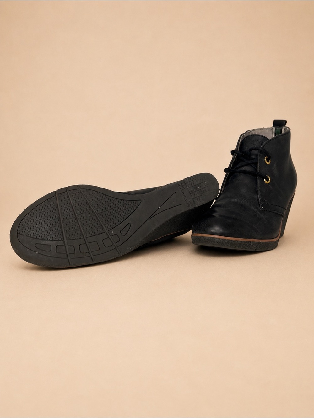 ⚓🖤 Sperry Harlow Black Leather Wedge Chukka Booties • 7.5 - Picture 5 of 5